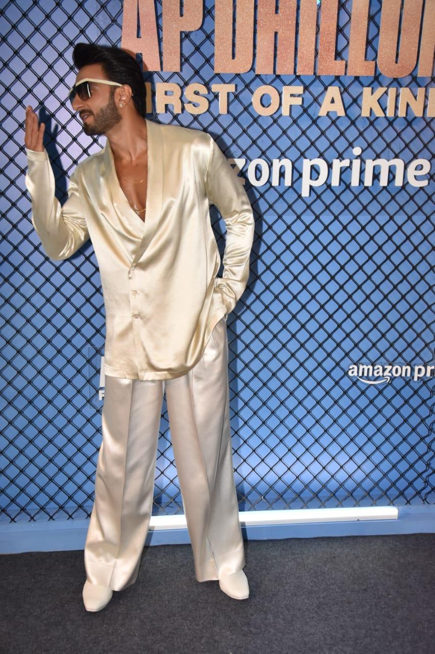 His sartorial choice exuded sophistication and contemporary elegance, reflecting his daring fashion sense and trendsetting style. His sartorial choice exuded sophistication and contemporary elegance, reflecting his daring fashion sense and trendsetting style.